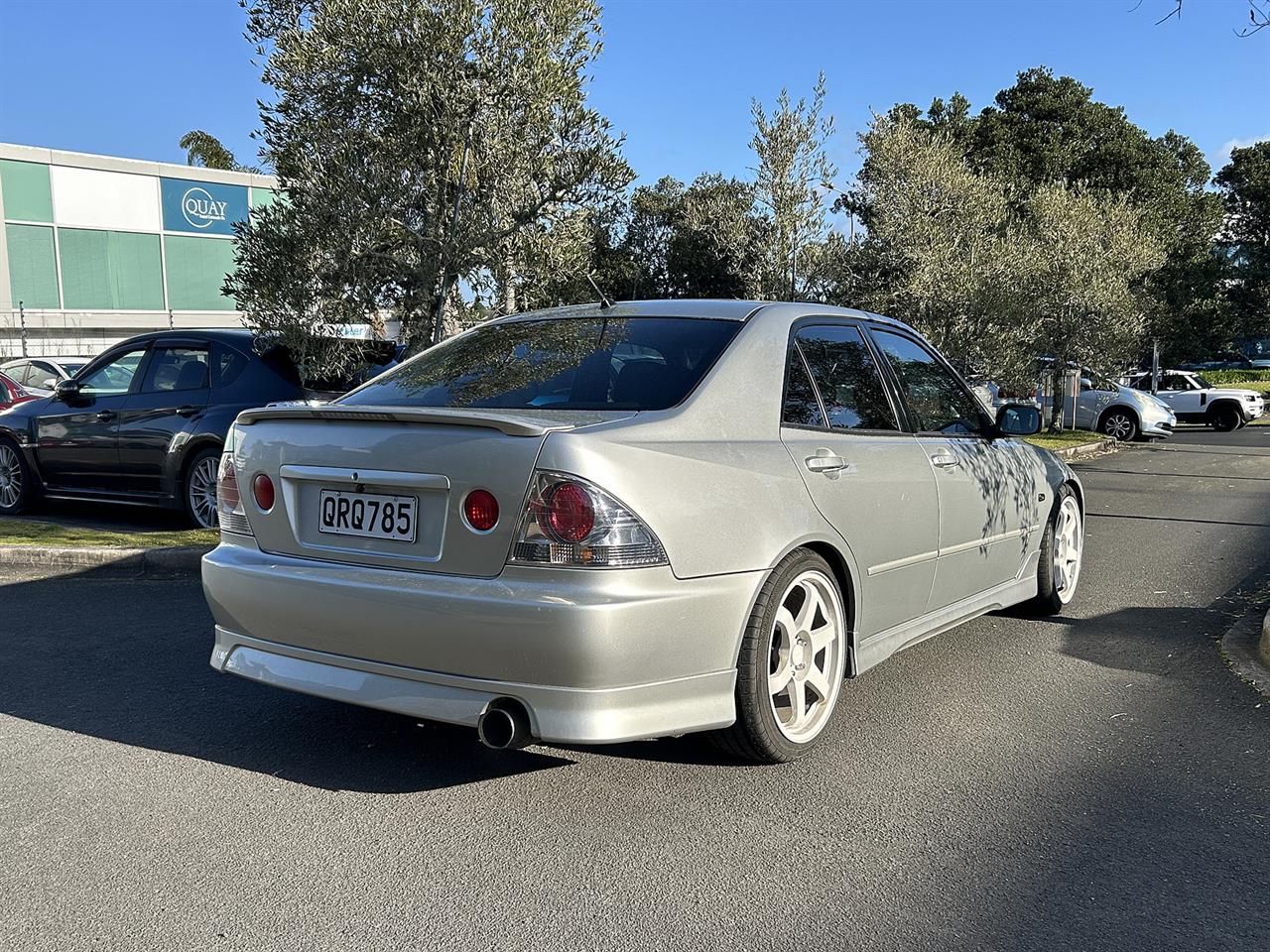 1998 Toyota Altezza