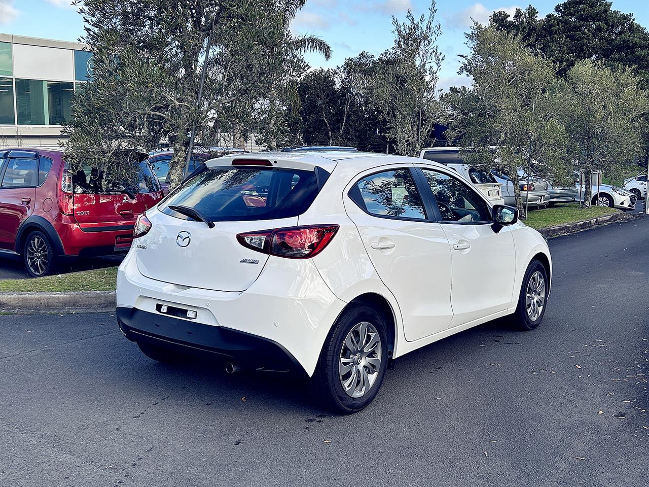 2019 Mazda Demio