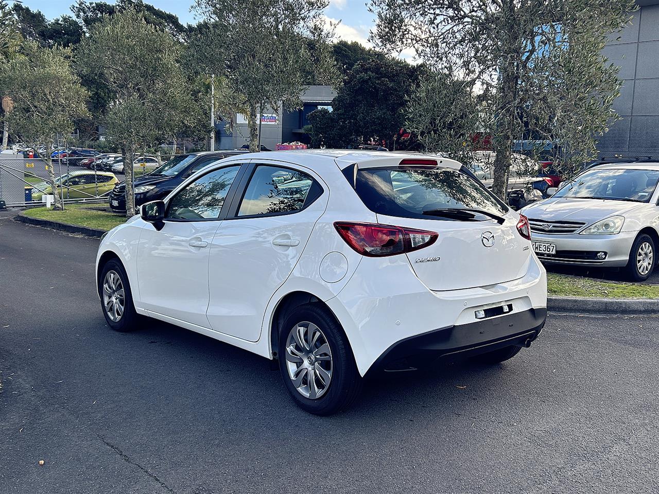 2019 Mazda Demio