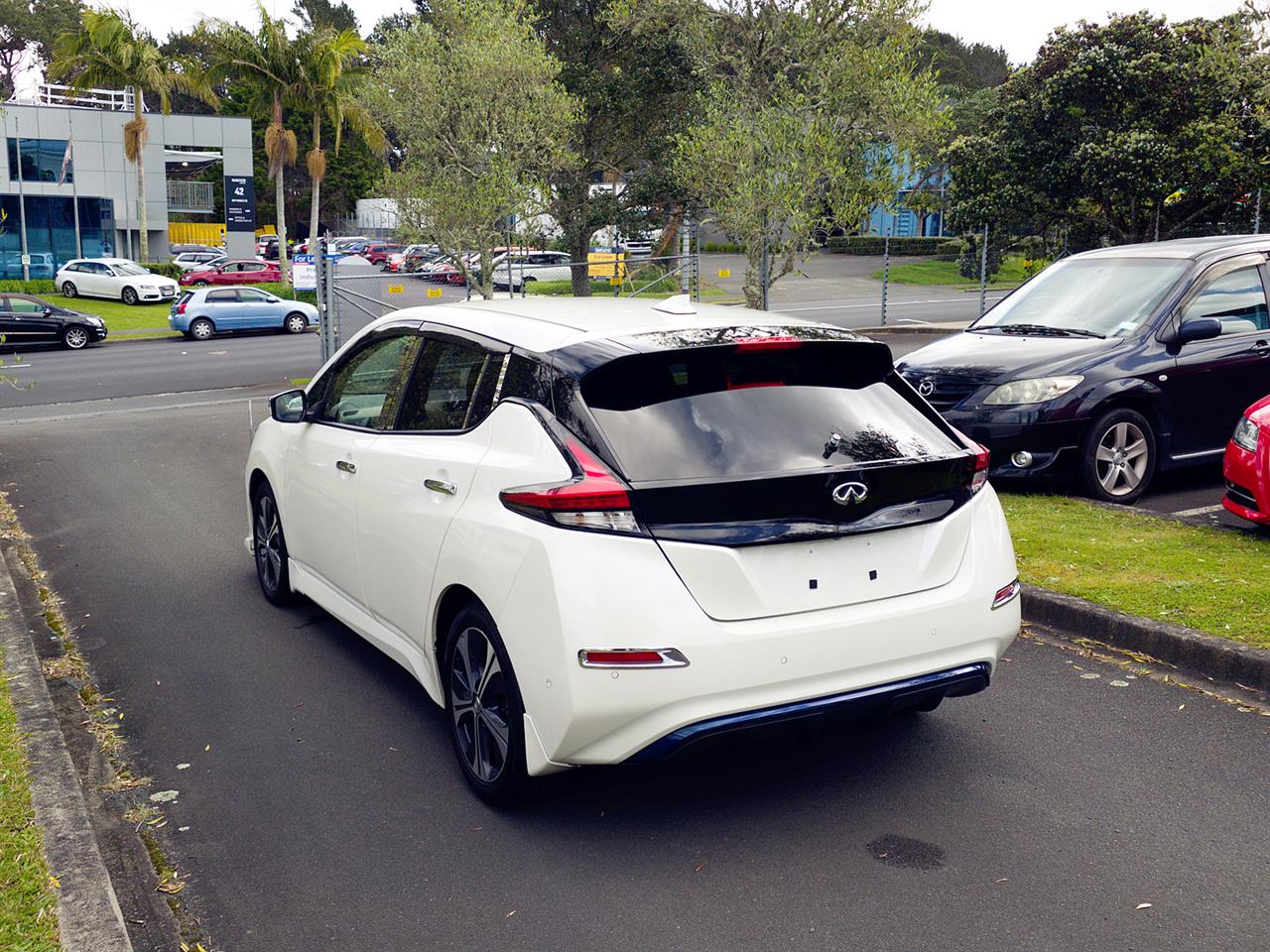 2018 Nissan LEAF