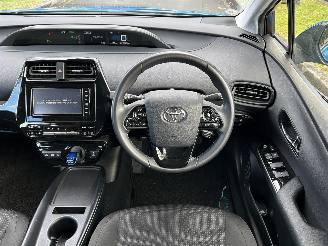 2019 Toyota PRIUS