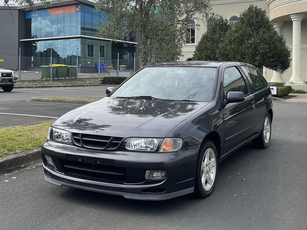 1998 Nissan Pulsar