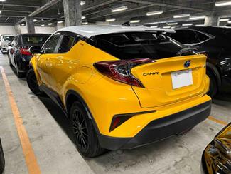 2019 Toyota C-Hr - Thumbnail