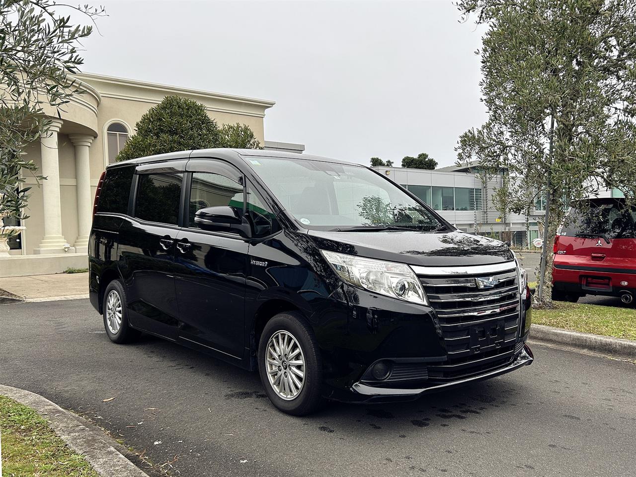 2017 Toyota NOAH