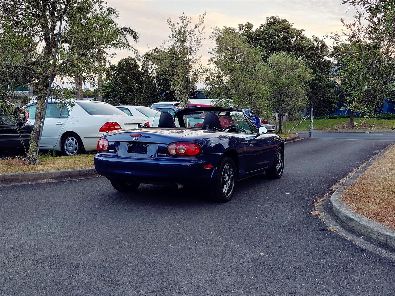 2000 Mazda ROADSTER