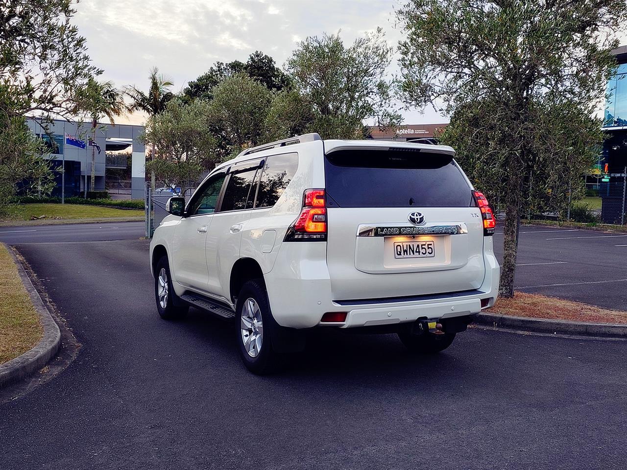 2021 Toyota Land Cruiser Prado